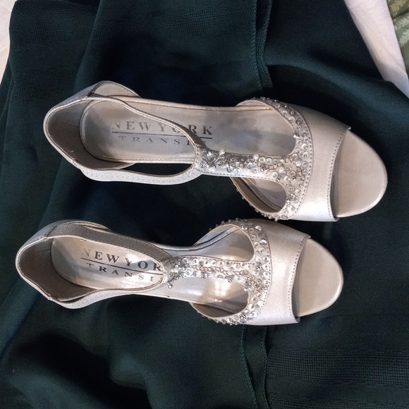 New York Transit Shoes - Silver Sandal Heels
